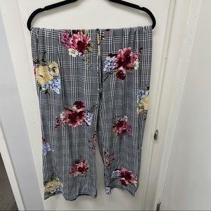 Floral Strechy Pants